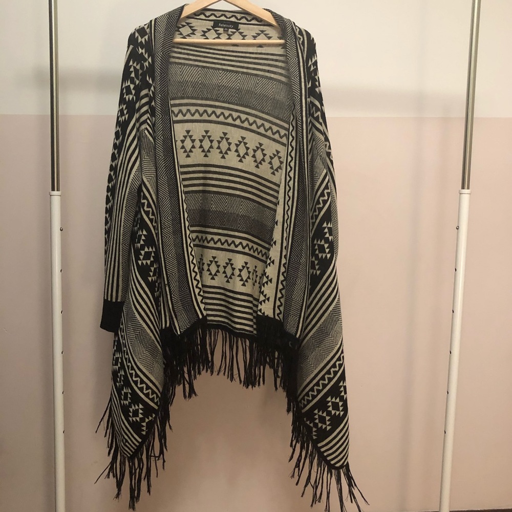 Tribal print sleeved open cardigan